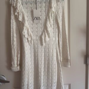 Zara Cream Long Sleeve Lace Dress